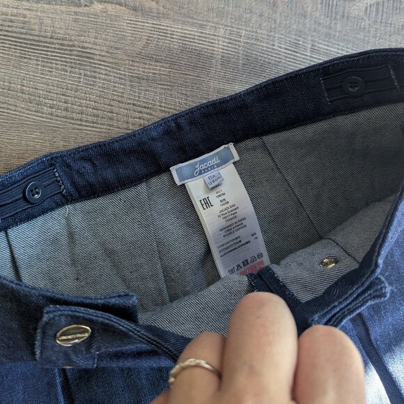 Jacadi Girl's Gold Snaps Pleated Schoolgirl Preppy Modern Jean Denim Skirt 8A - Picture 6 of 6